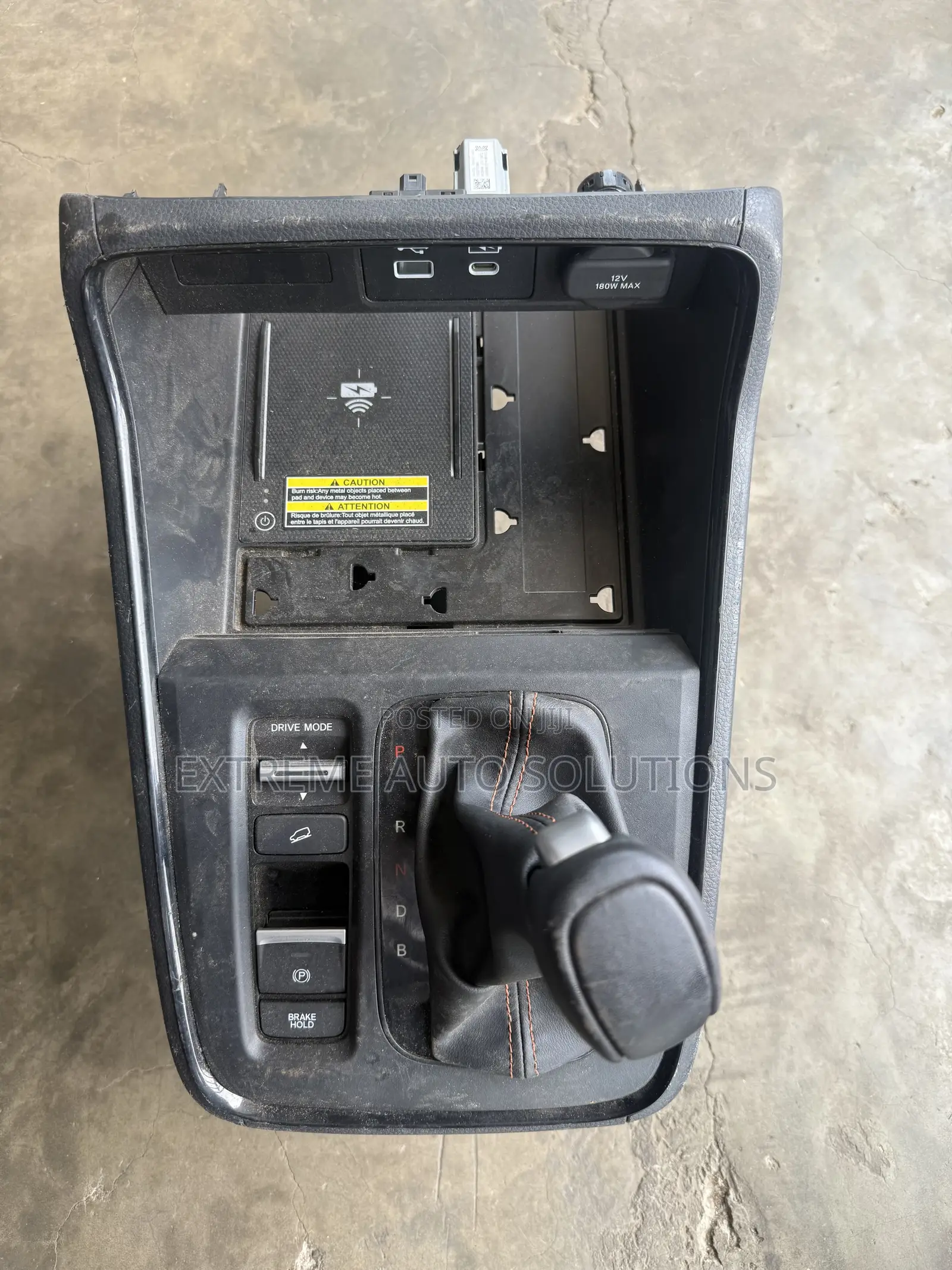 2022-2024 Honda Civic I-MMD Sport Mk11 Wireless Phone Charger Station