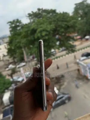 Apple iPhone 11 Pro 256 GB White