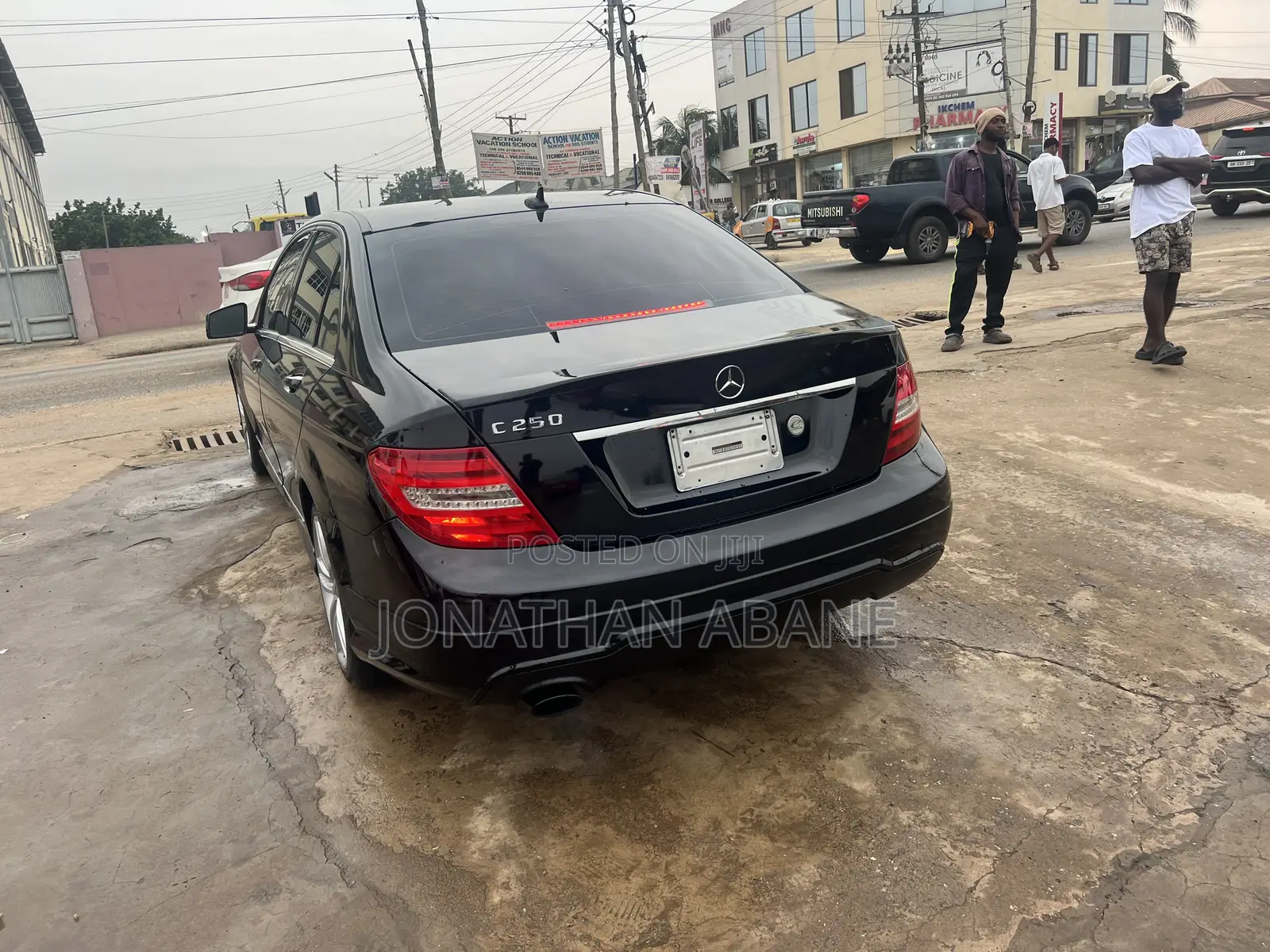 Mercedes-Benz C250 2012 Black
