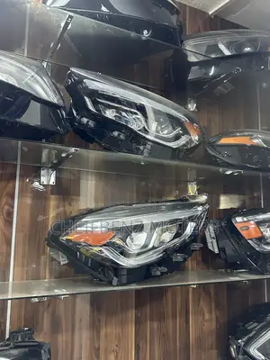 Mercedes Benz GLA 2020 2021 2020 2023 Headlight Complete Pair