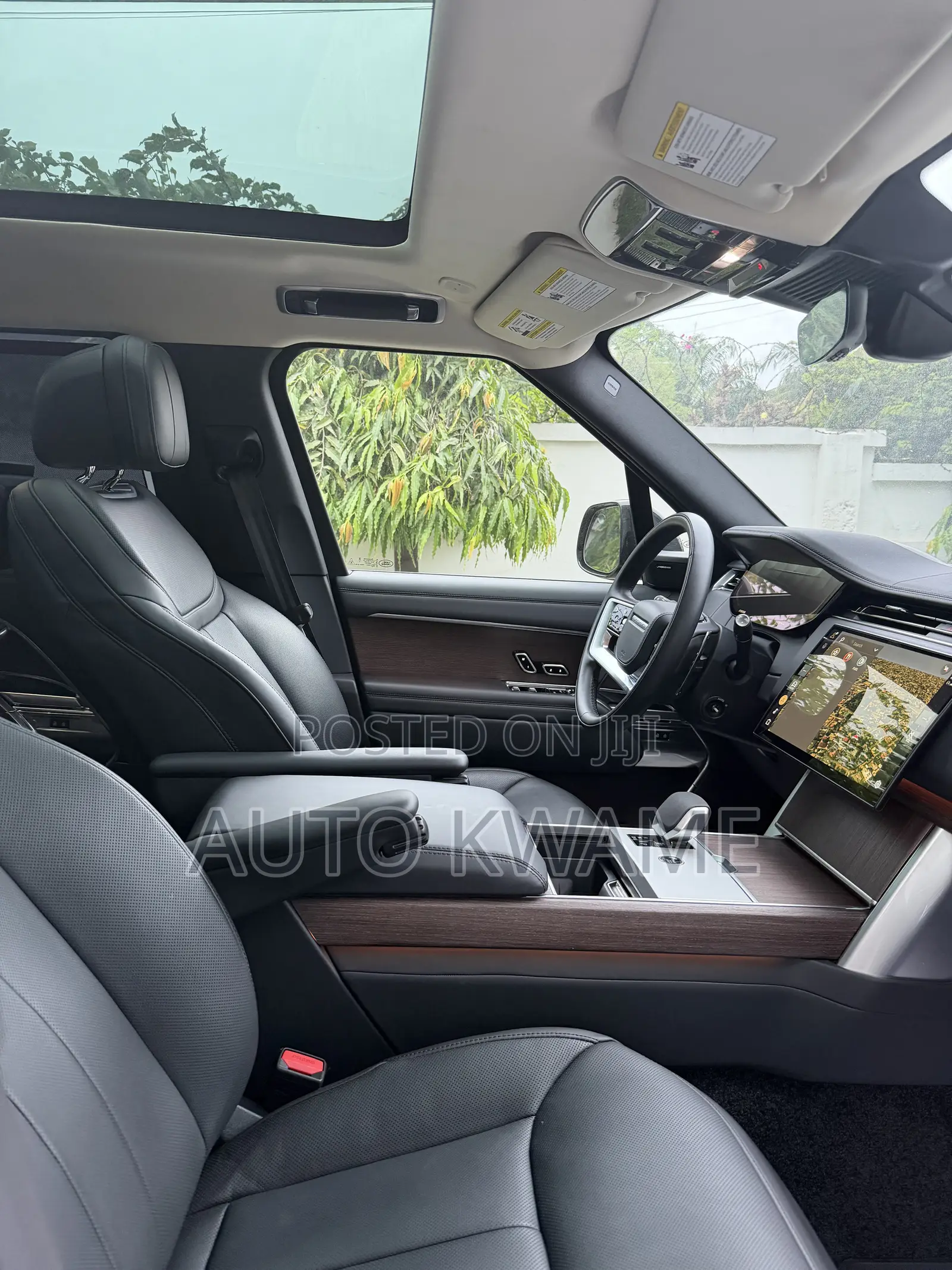 Land Rover Range Rover Vogue 2025 Black