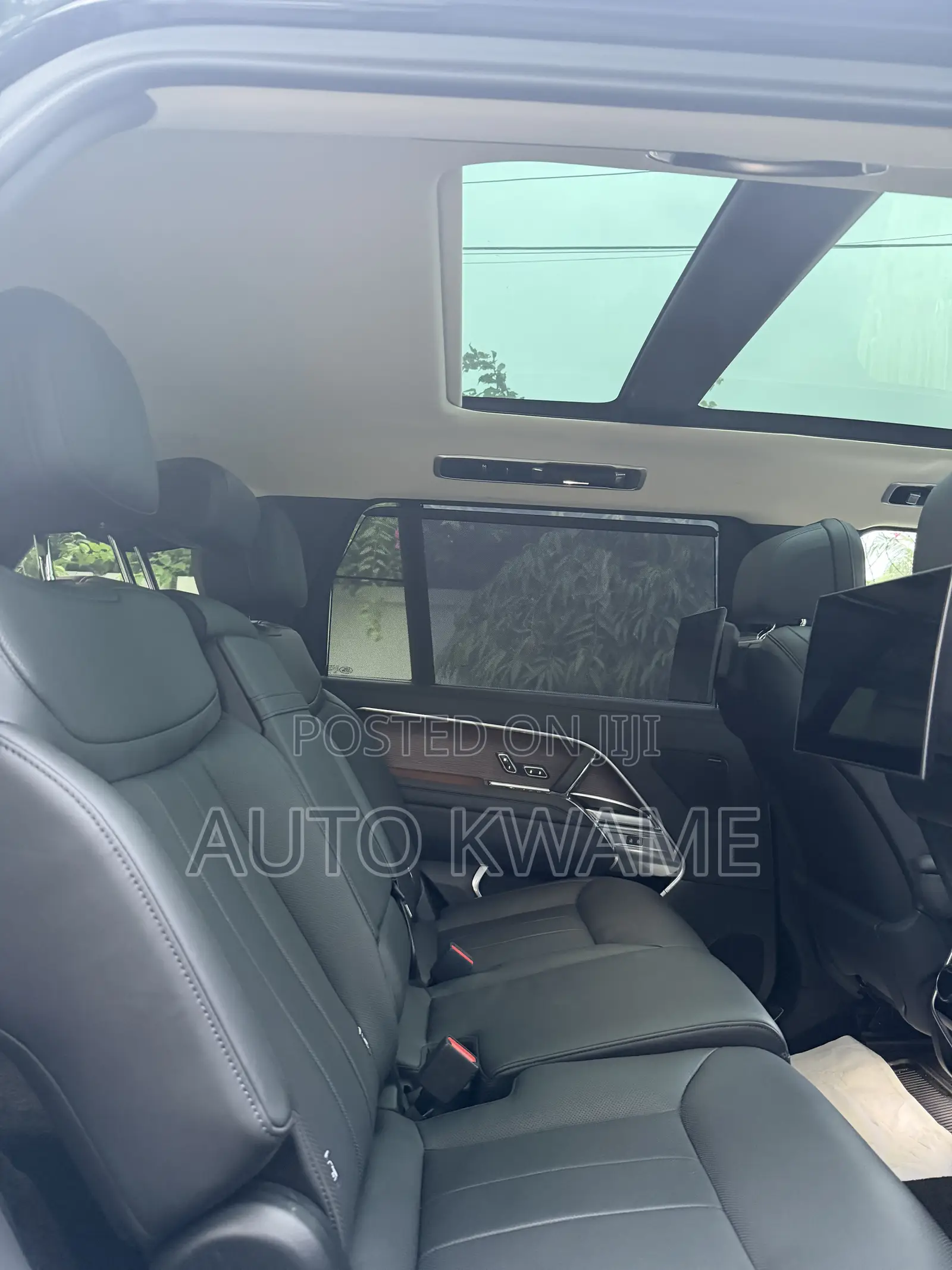 Land Rover Range Rover Vogue 2025 Black