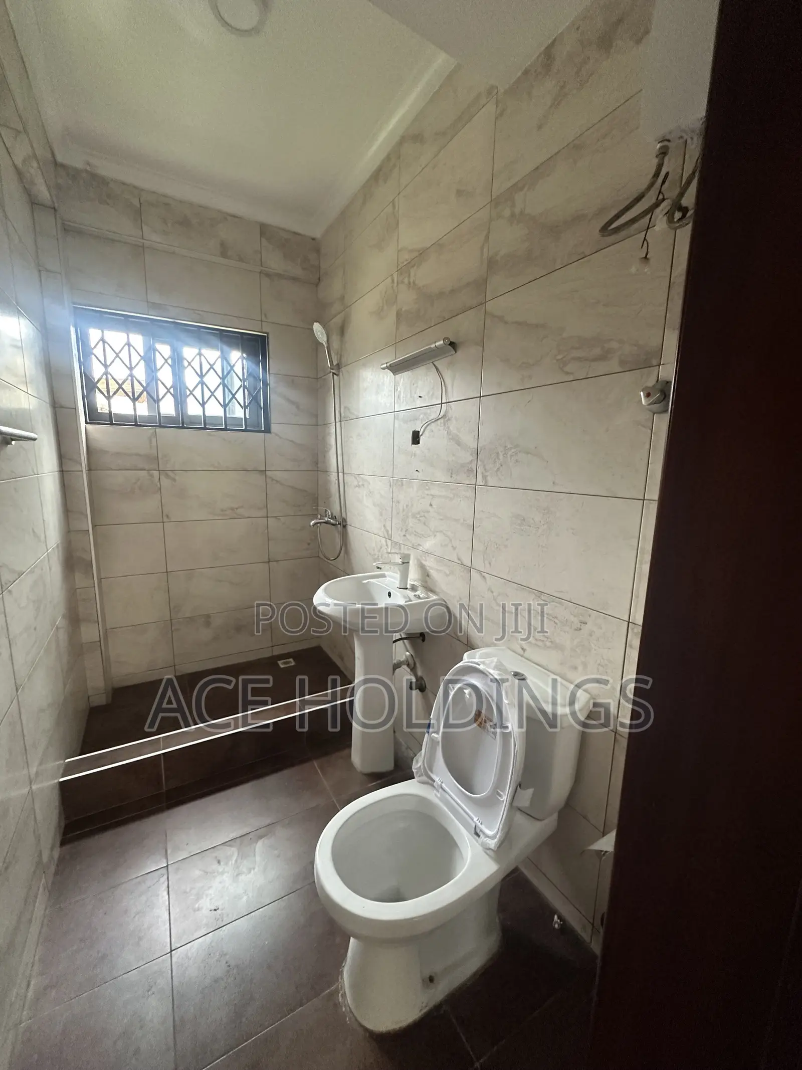 2bdrm Apartment in Nmai Dzorn, School Junction for rent