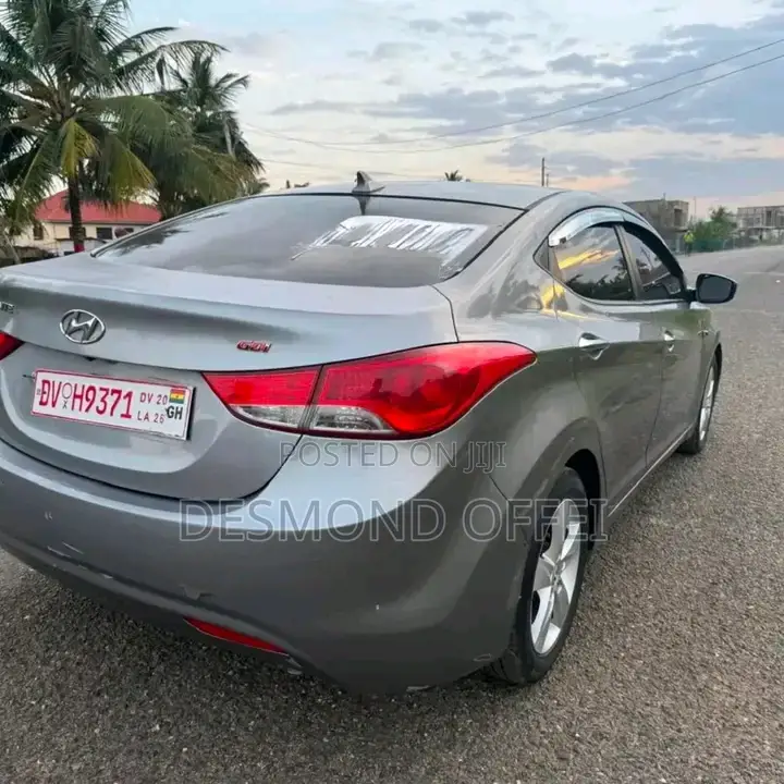 Hyundai Elantra 2013 Gray