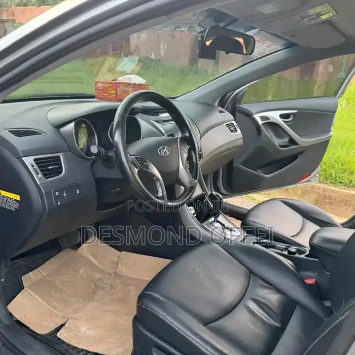 Hyundai Elantra 2013 Gray