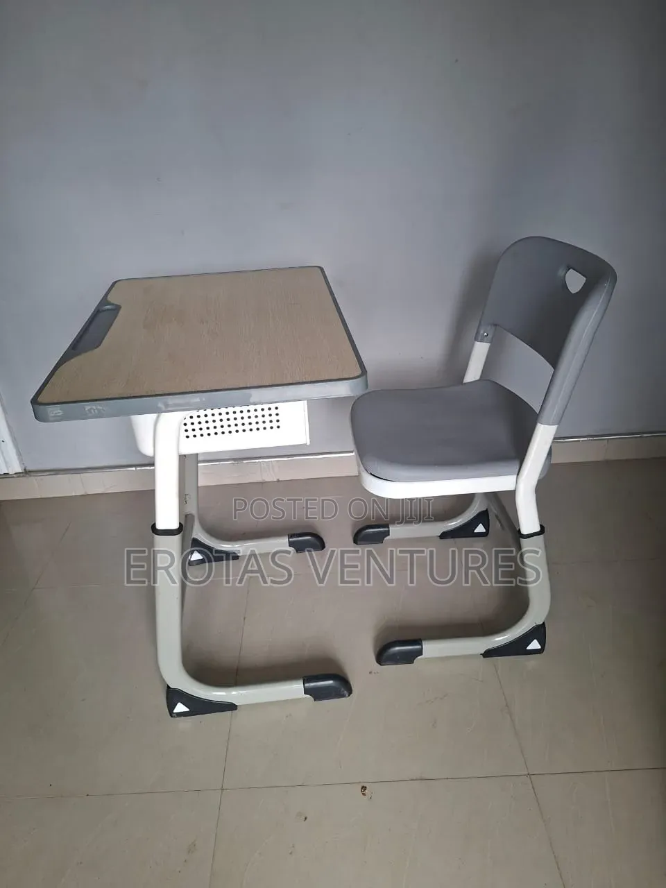 Student Table and Chair