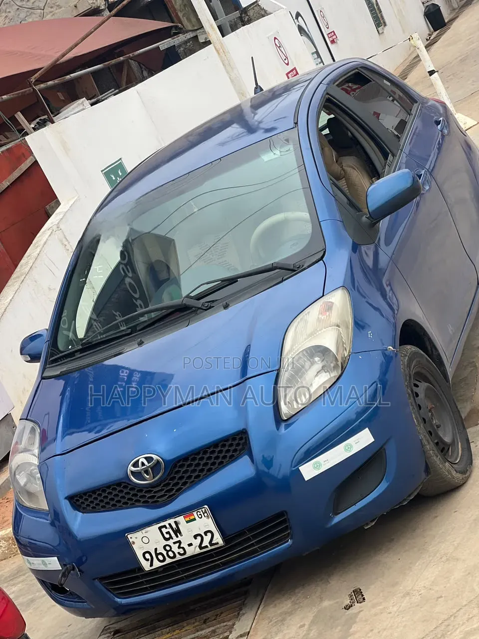 Toyota Vitz 1.3 FWD 5dr 2010 Blue
