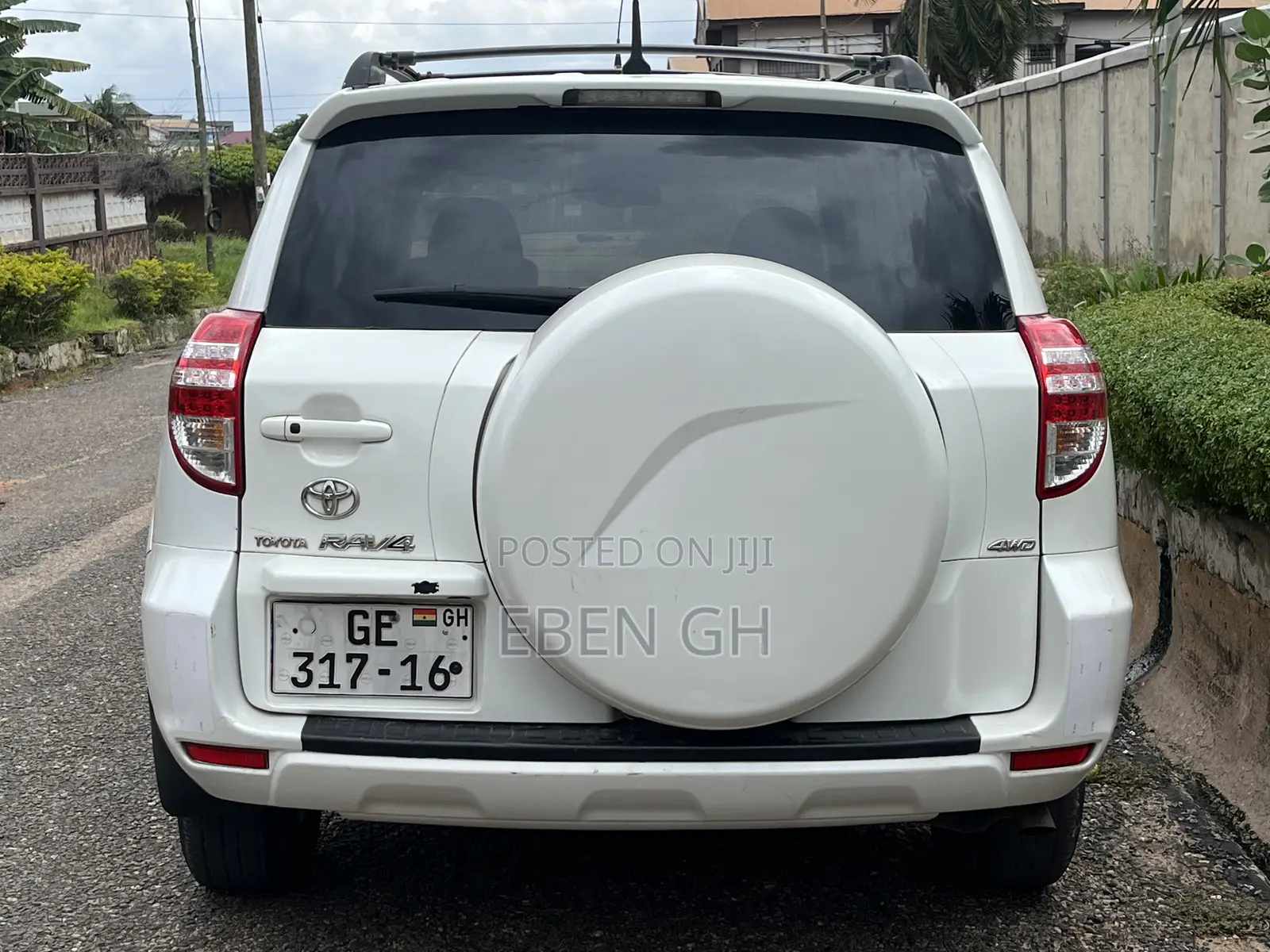 Toyota RAV4 2.5 Limited 2010 White