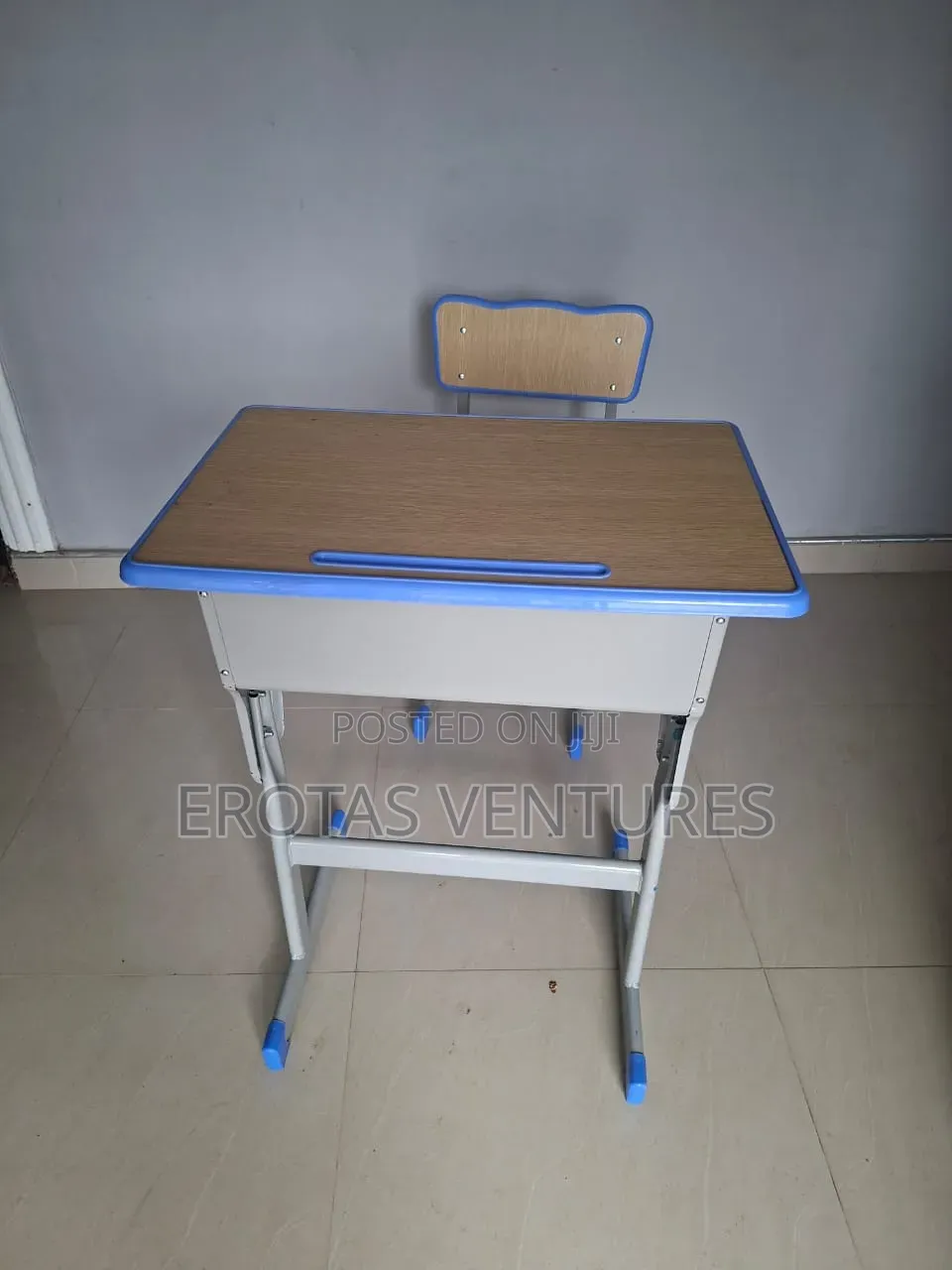 Student Table and Chair