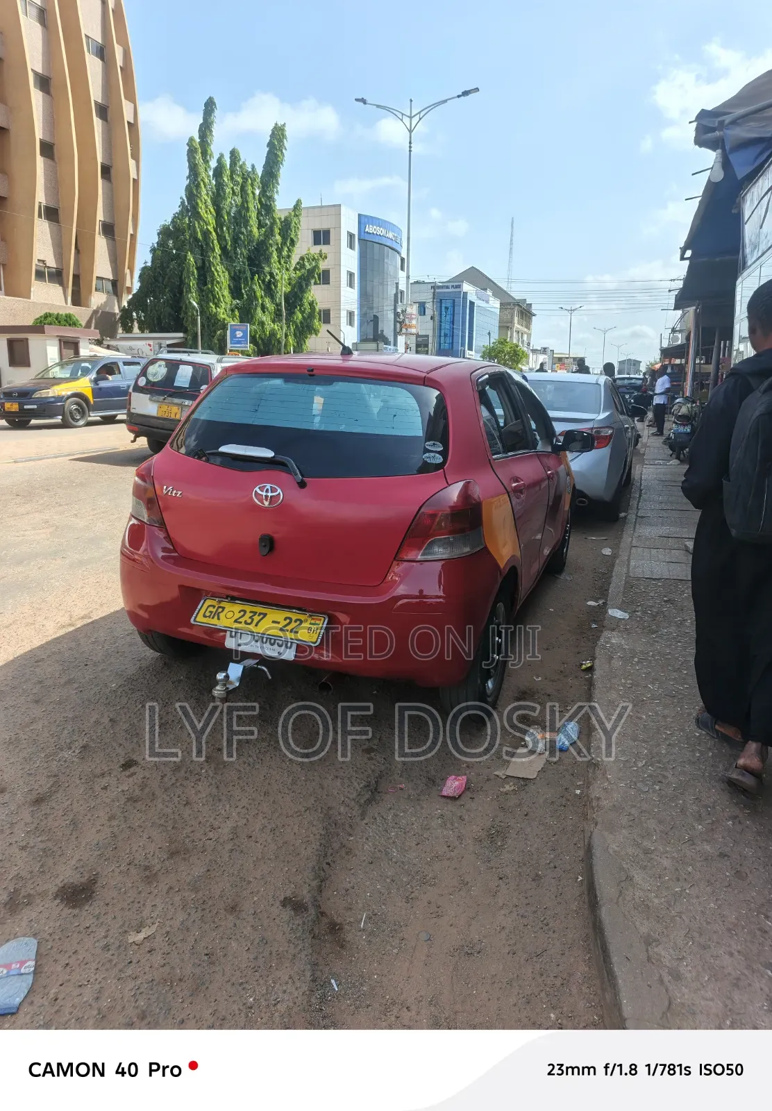 Toyota Vitz 2010 Red