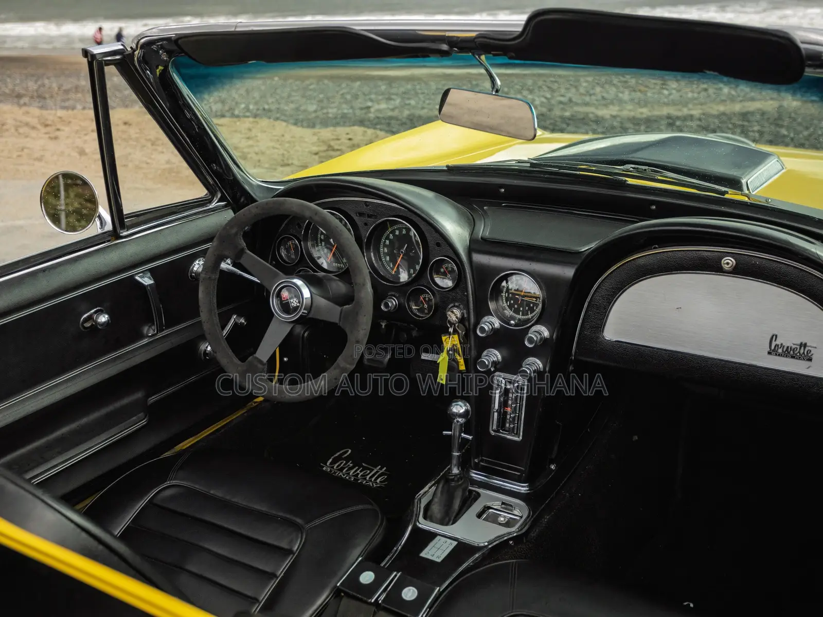 Chevrolet Corvette Stingray 1966 Yellow