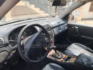 Mercedes-Benz M Class 2005 Silver