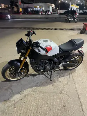 Yamaha FZ 2025 White