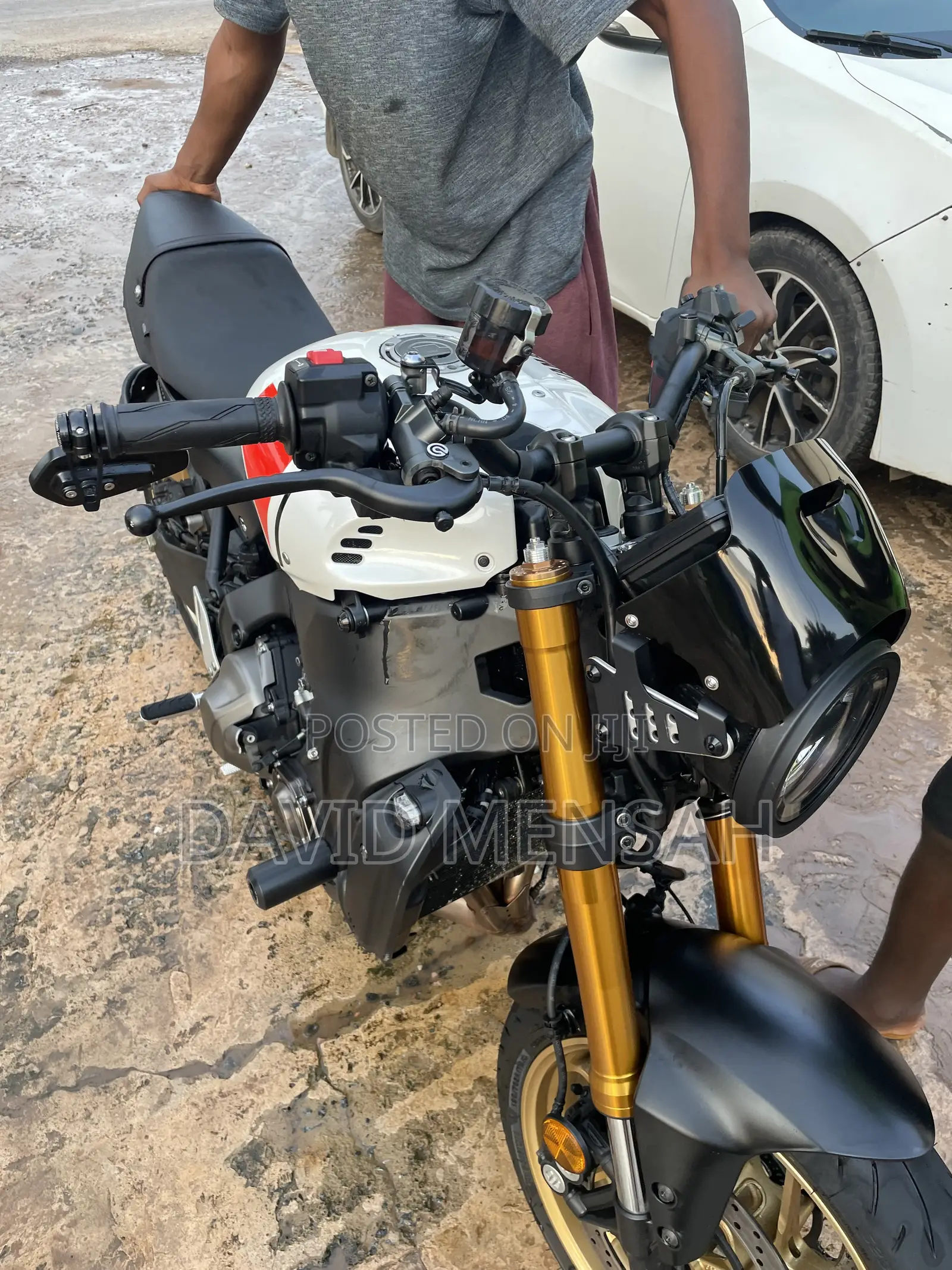 Yamaha FZ 2025 White