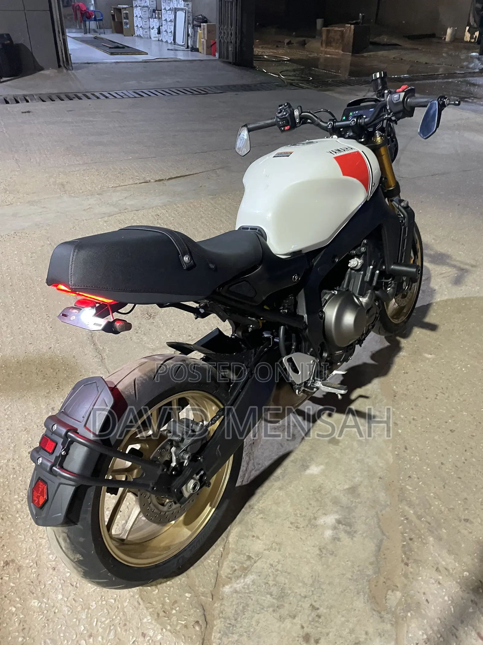 Yamaha FZ 2025 White