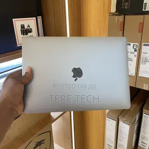 New Laptop Apple MacBook Pro 2020 16GB Intel Core i7 SSD 512GB