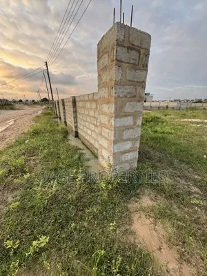 2 Plots Walled Land Around Montgomery Golf Resort