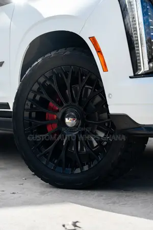 Cadillac Escalade ESV RWD 4dr Premium Luxury Platinum 2025 White