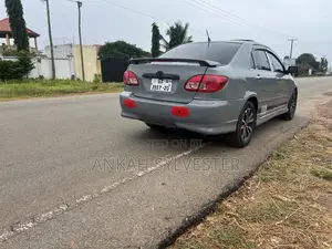 Toyota Corolla 1.8 2008 Gray