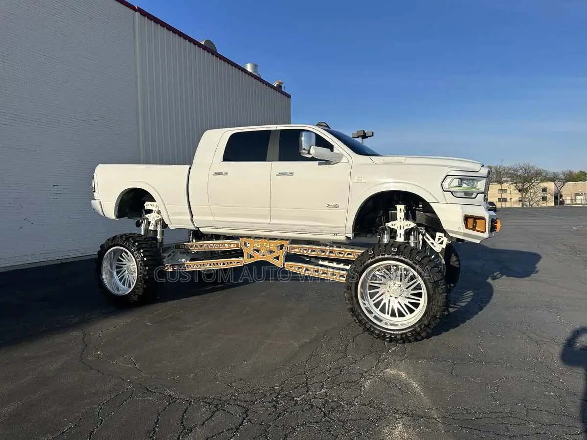 Dodge RAM 2019 White