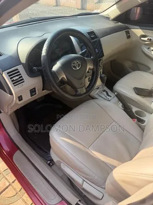 Toyota Corolla 2012 Red