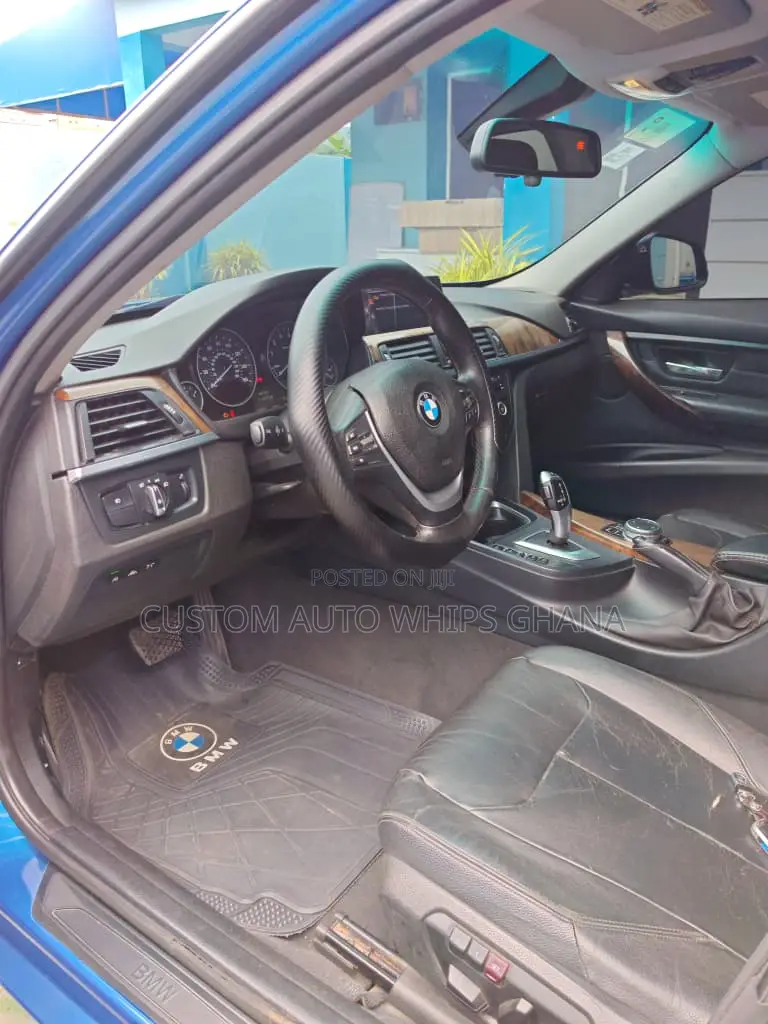 BMW 328i 2015 Blue