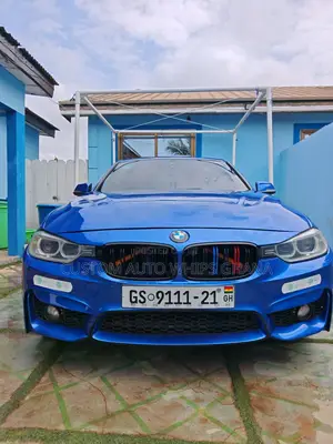 BMW 328i 2015 Blue