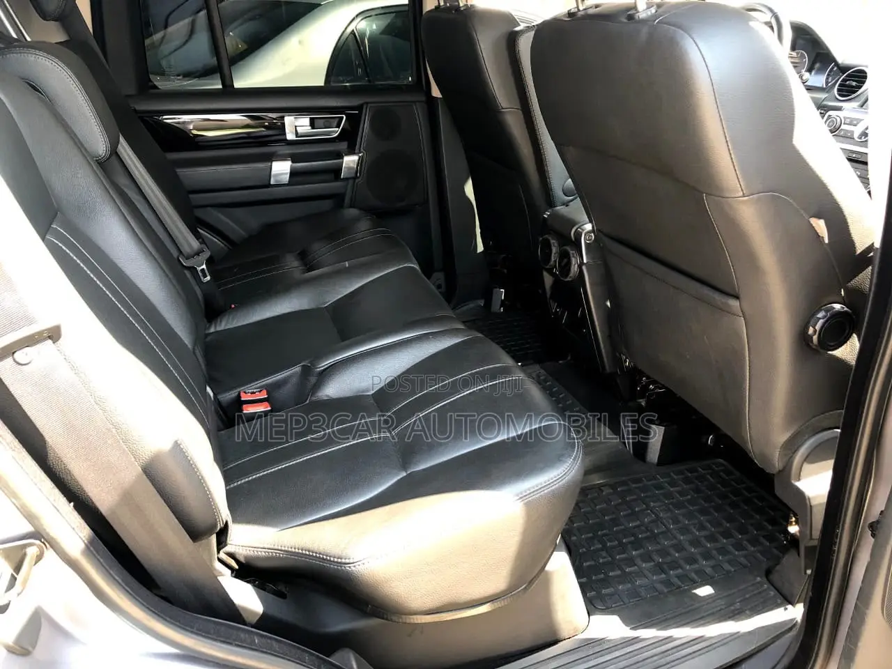 Land Rover Lr4 Base AWD 2013 Gray