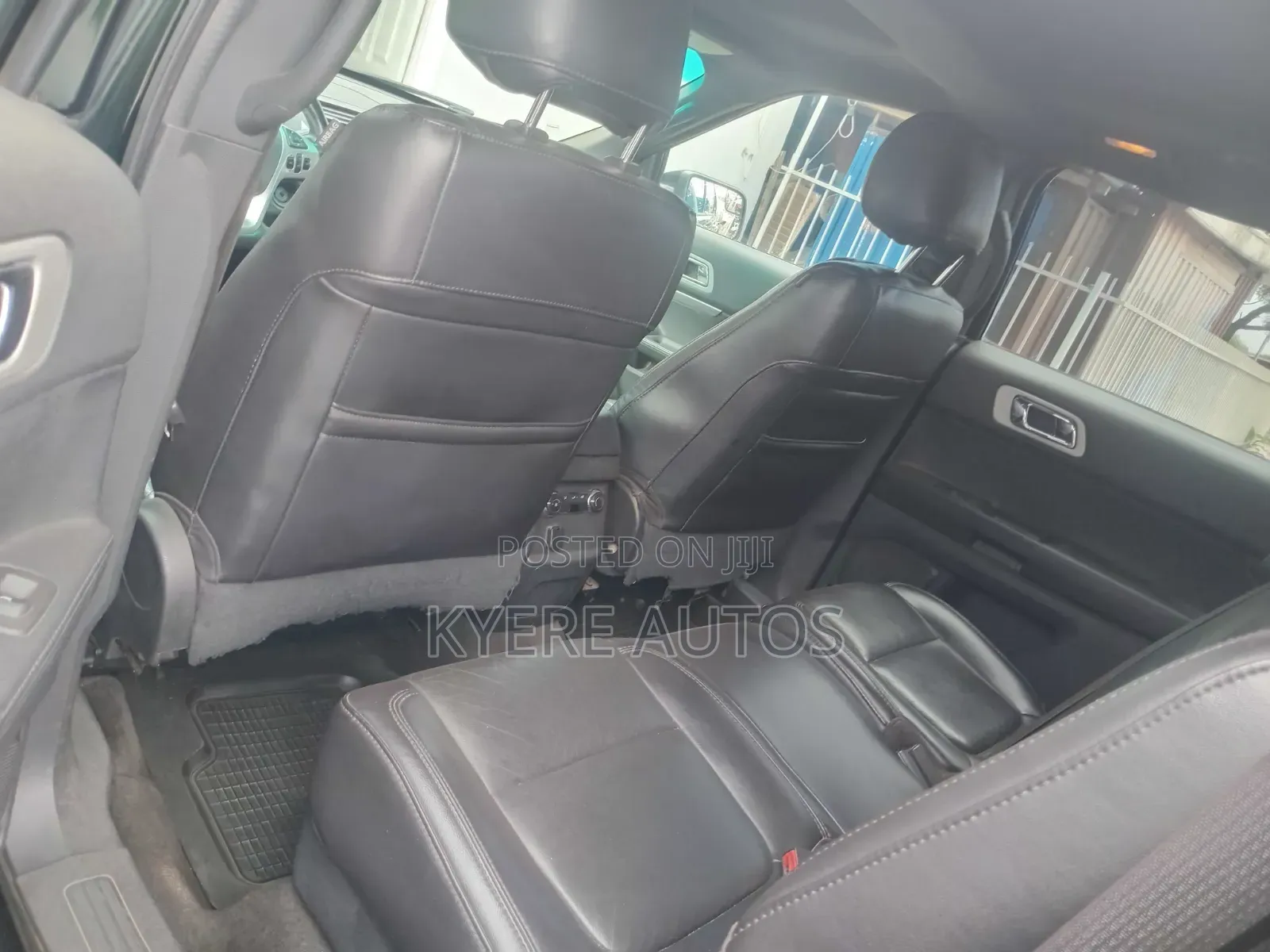 Ford Explorer 2014 Green