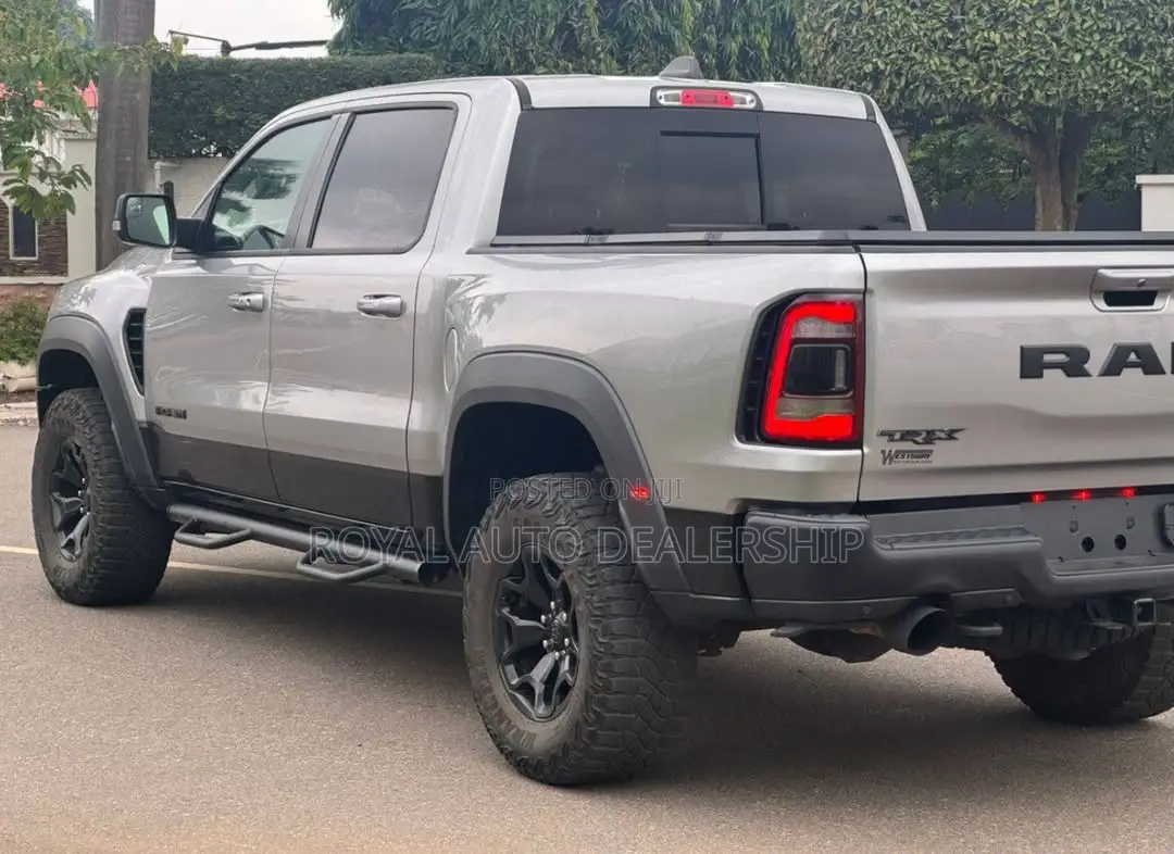 Dodge RAM 2022 Gray