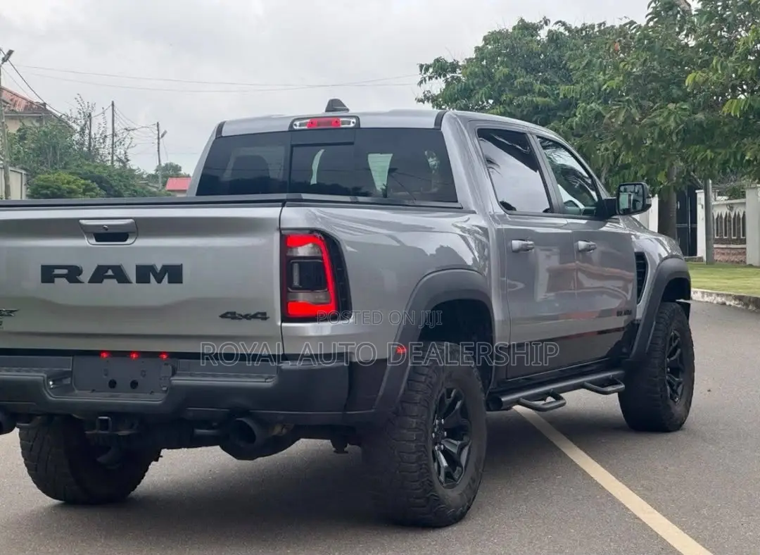 Dodge RAM 2022 Gray