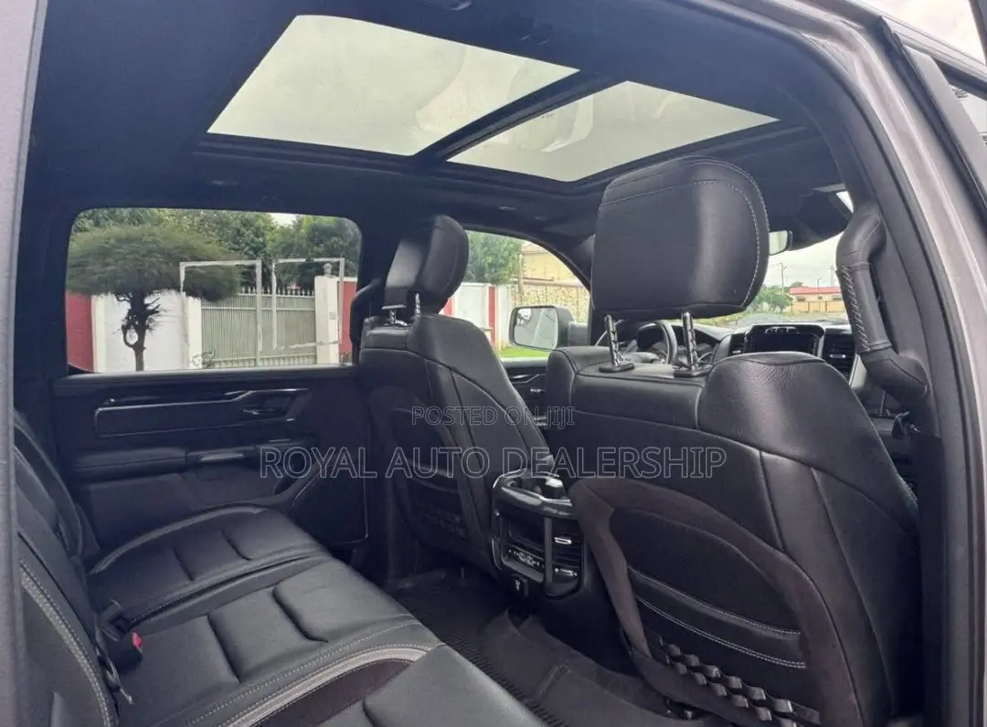 Dodge RAM 2022 Gray