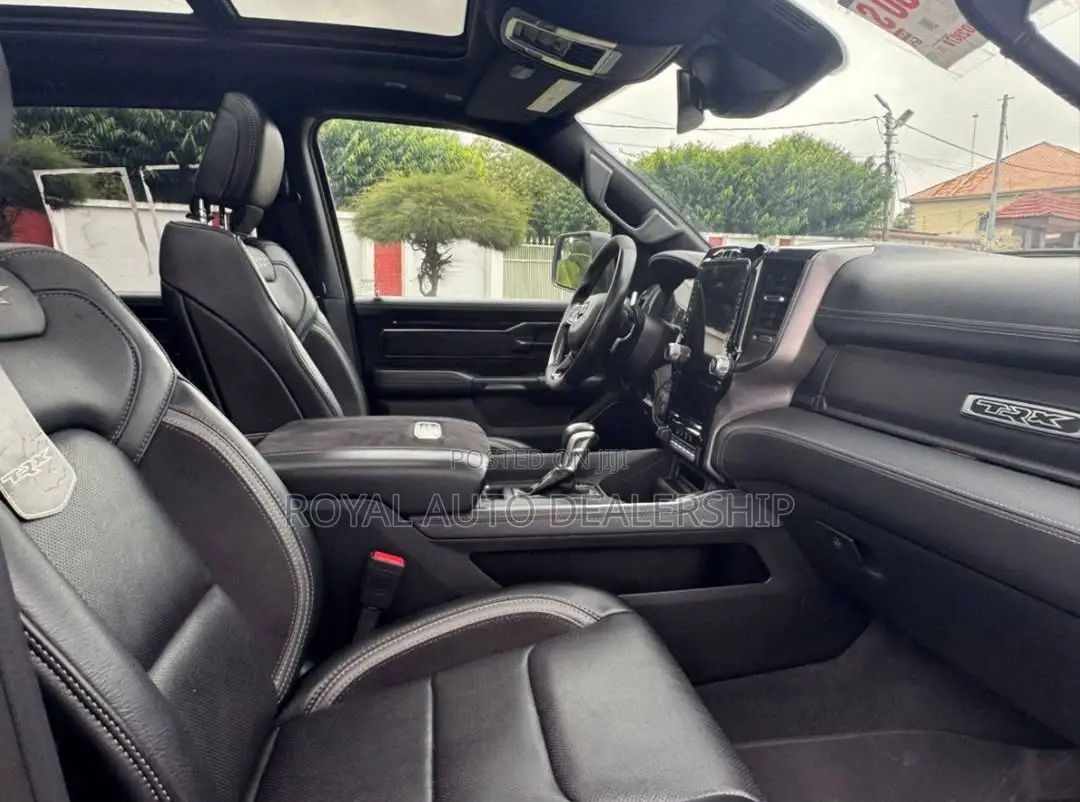 Dodge RAM 2022 Gray