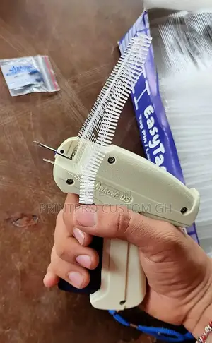 Handheld Clothes Label Gun + Free Pins