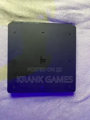 Play Station 4 Slim 500GB
