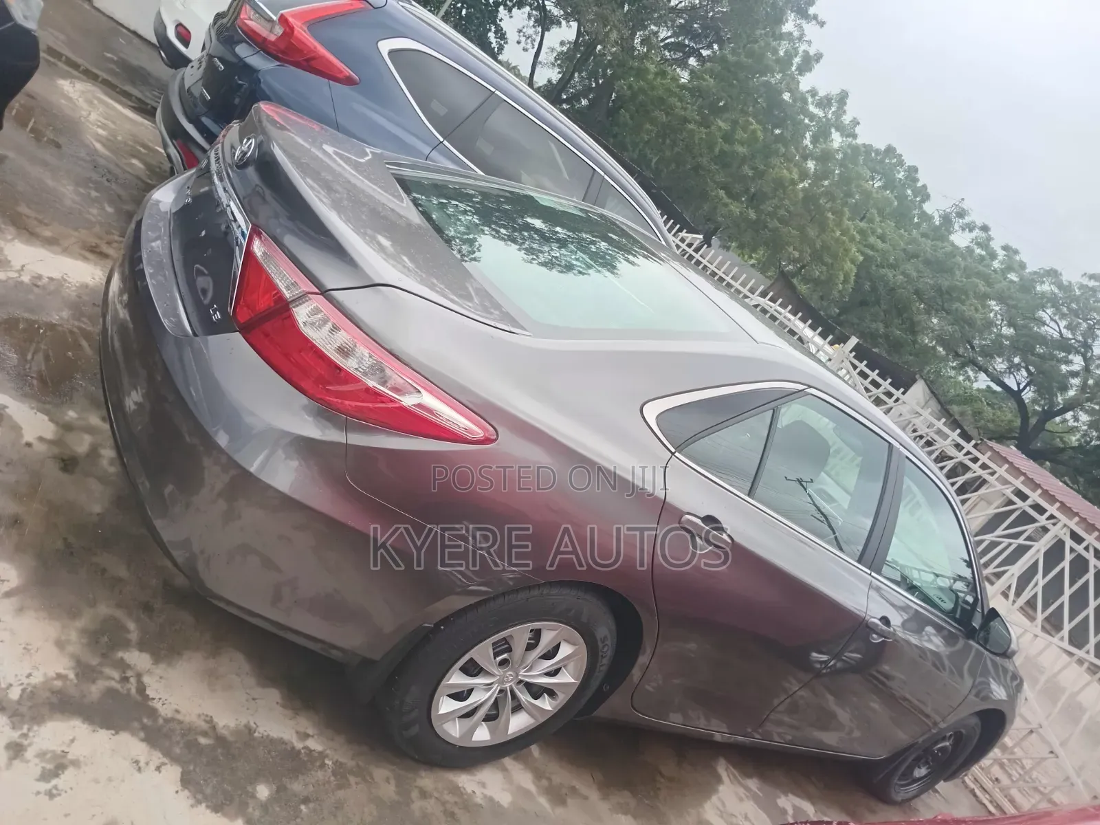 Toyota Camry 2017 Gray