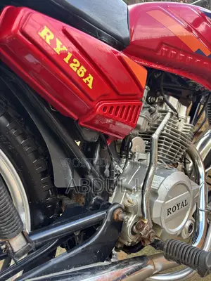 Royal RY125 2025 Red