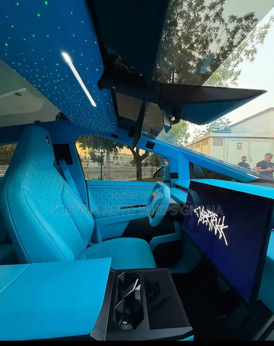 Tesla Cybertruck Cyberbeast AWD 2025 Blue