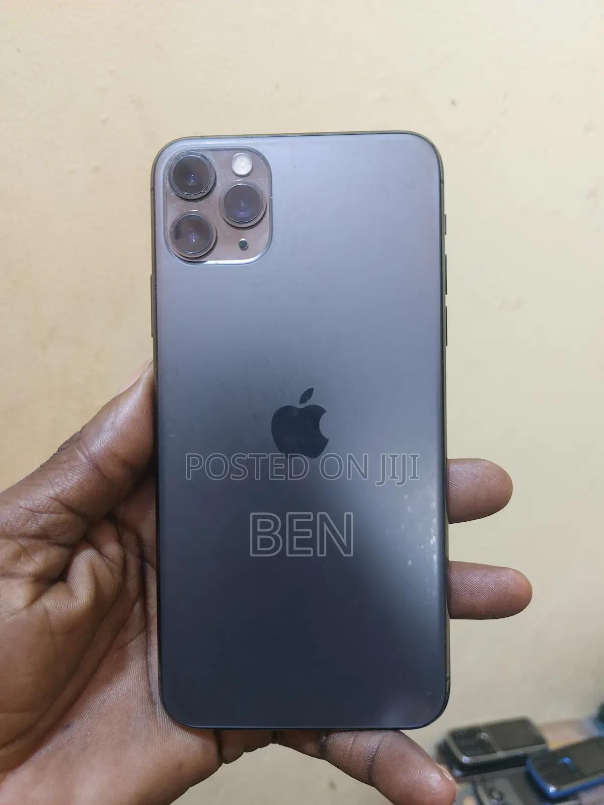 Apple iPhone 11 Pro Max 64 GB Black