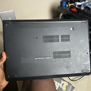 Laptop Dell Inspiron 15 3000 8GB Intel Core i3 HDD 1T