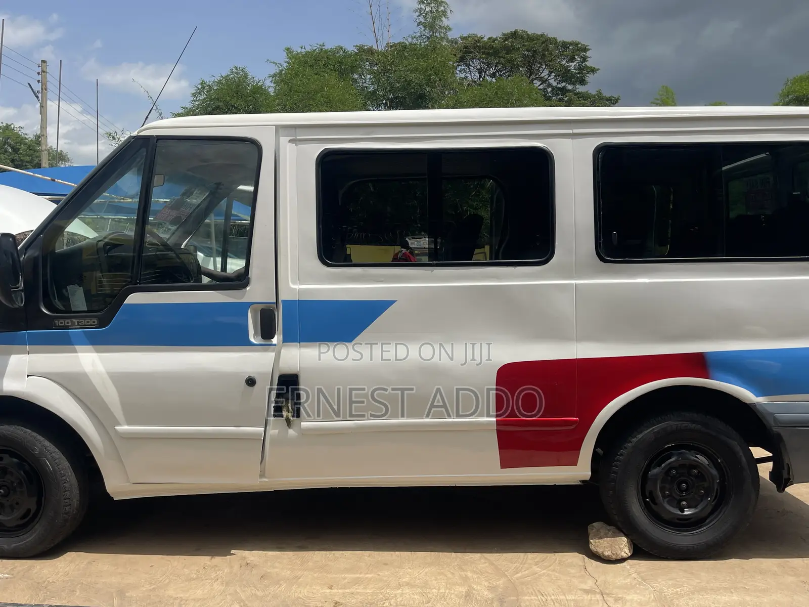 Ford Transit 2002 White