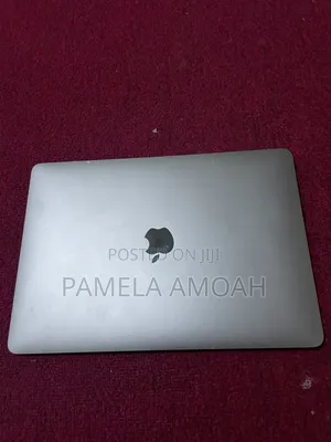Laptop Apple MacBook Pro 2020 8GB Intel HDD 512GB