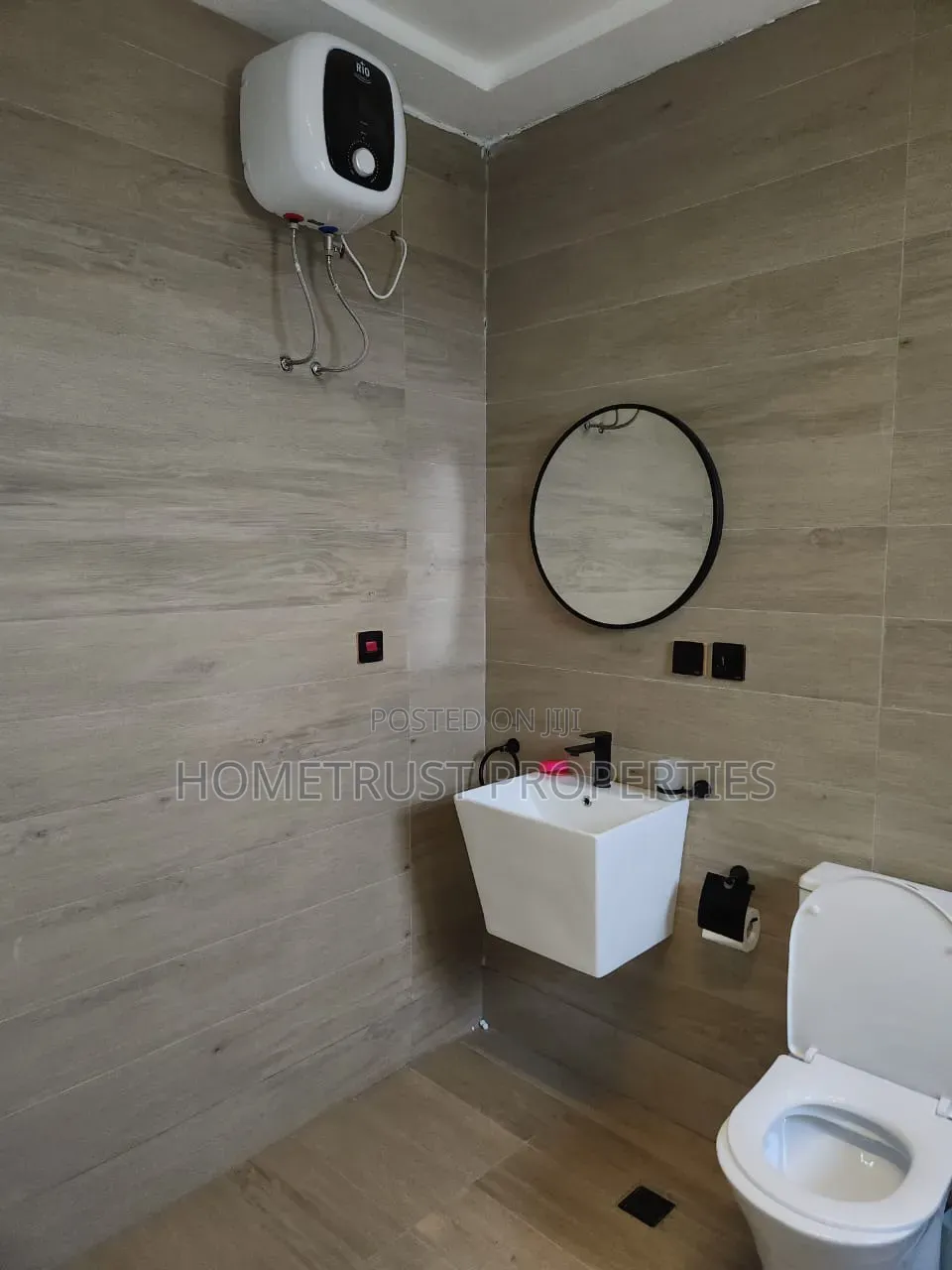 Furnished 2bdrm Apartment in Achimota Ofankor, Overhead for rent