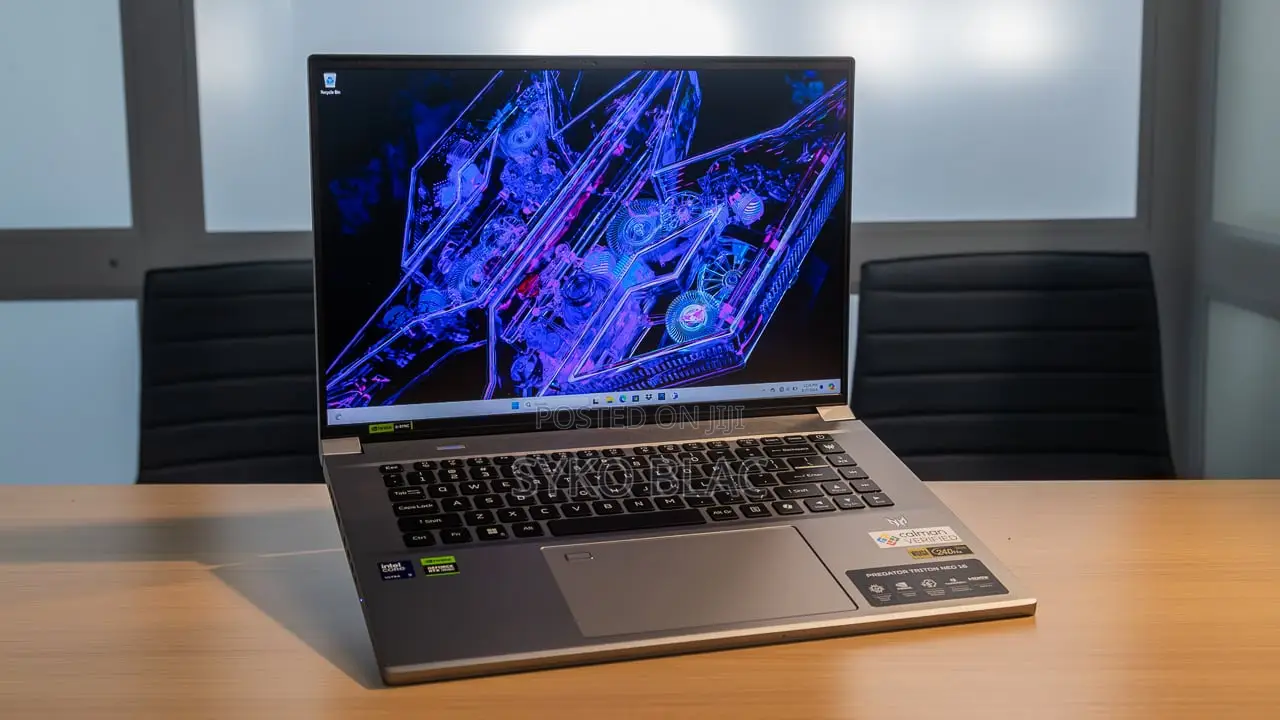 New Laptop Acer Predator Triton 16 32GB Intel Core i9 eMMC 2T