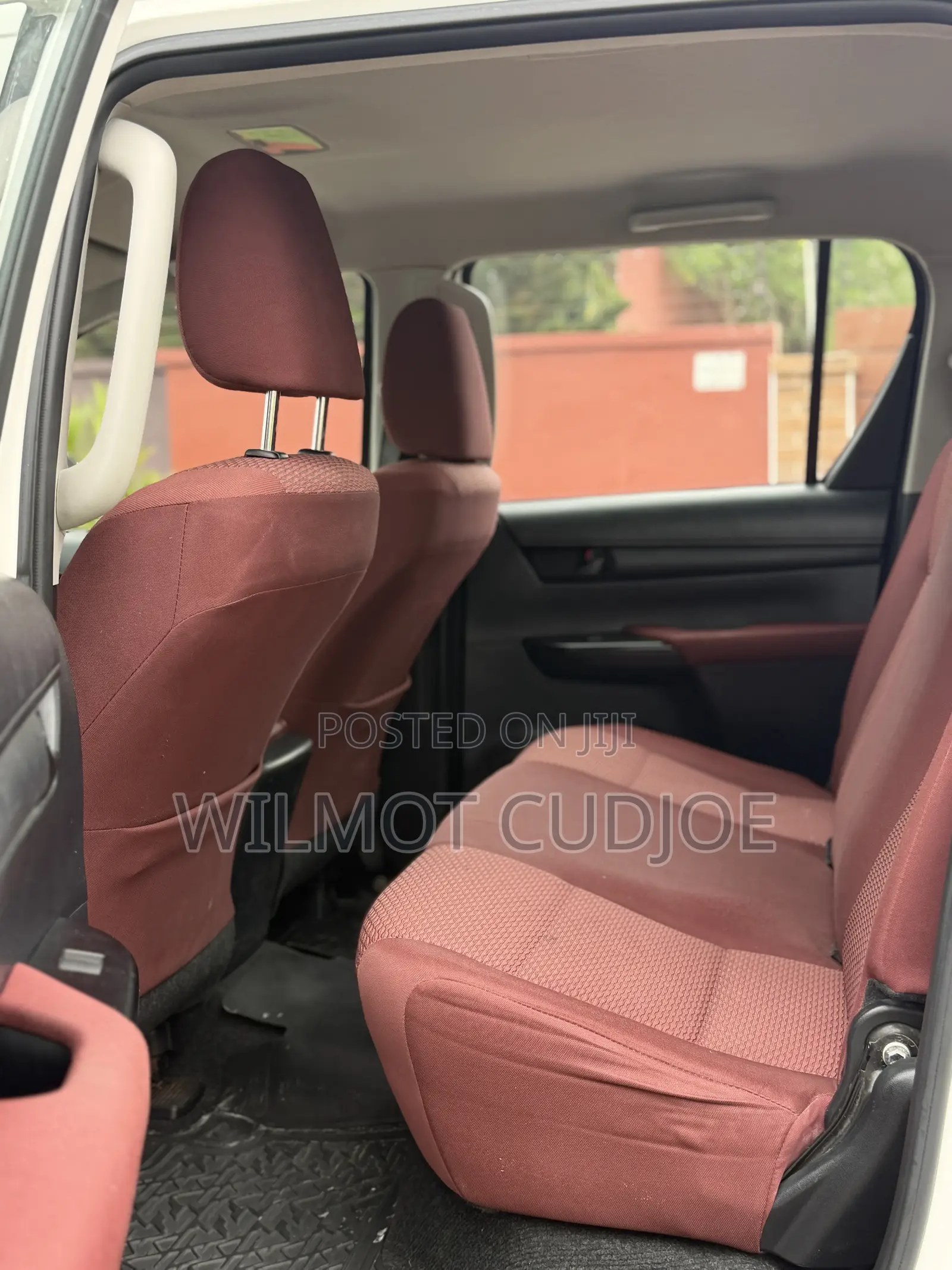 Toyota Hilux 2019 White