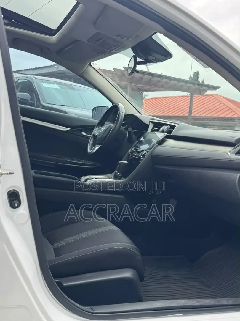 Honda Civic EX 4dr Sedan (1.5L 4cyl) 2016 White