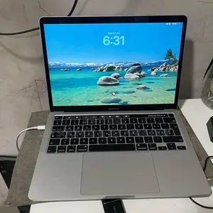 Laptop Apple MacBook Pro 2020 16GB Intel Core i7 SSD 512GB