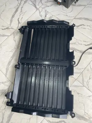 Tundra 2022,2023,2024 Shutter Grille