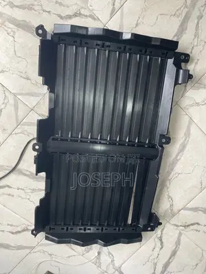 Tundra 2022,2023,2024 Shutter Grille