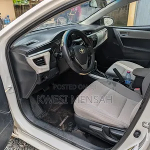 Toyota Corolla 2014 White